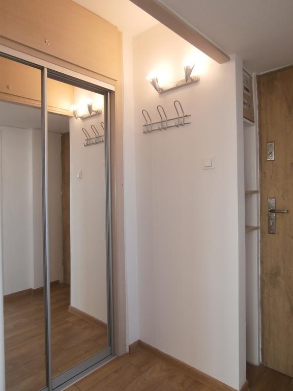 Alma Apartments Варшава Екстериор снимка